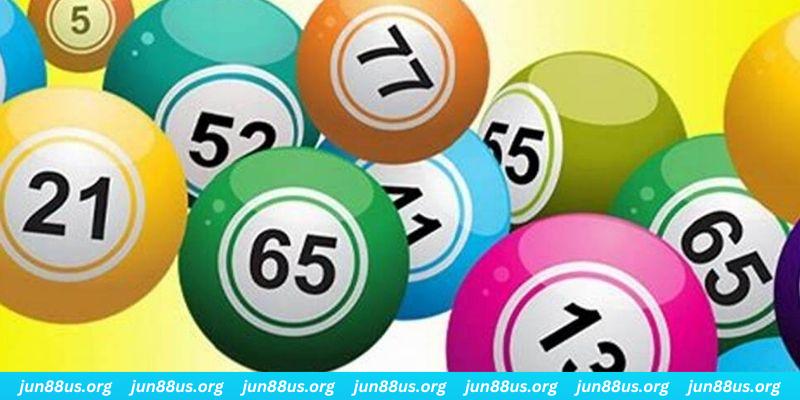 lucky 88 người chia bài trong casino gọi là gì